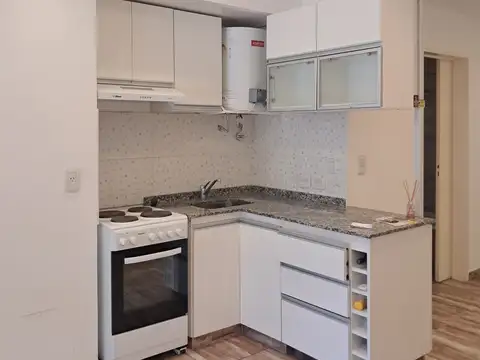 Depto Tipo Casa 2 ambientes con 1 baño