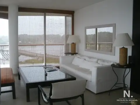 Departamento 4 ambientes con 3 baños