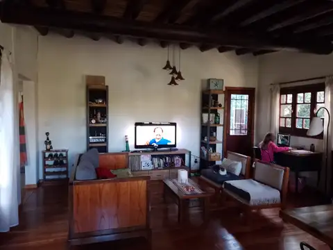 Quinta en Venta con 10 cocheras