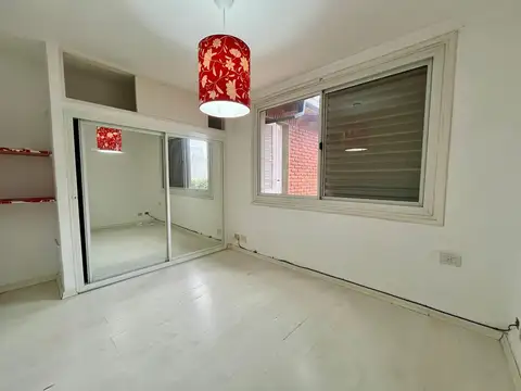 Casa en Venta en La Plata [Cod: 0049]