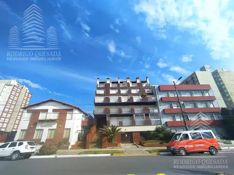 Un departamento de 4 ambientes tipo duplex,frente al mar Con financiacion del 50 %-Permuta!