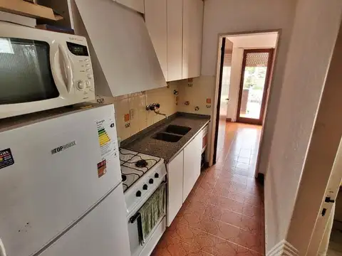 Departamento 4 ambientes con 2 baños