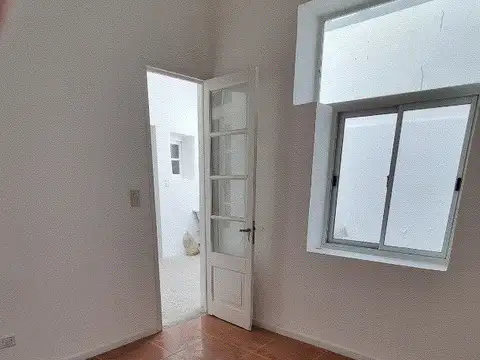 Cuenca 3200, Piso PB