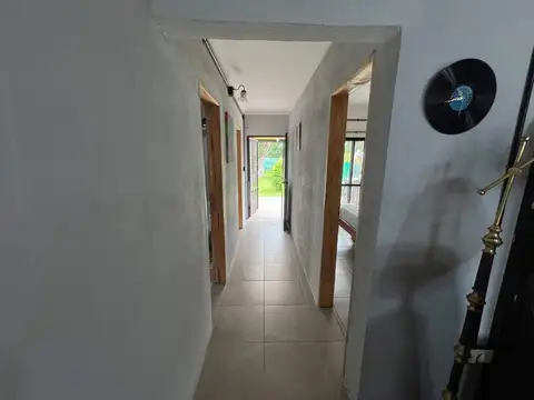 Casa PH venta 4 amb Brandsen con cochera y jardín