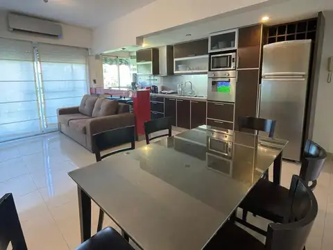 Departamento en  venta 3 ambientes con balcón excelente estado balcon