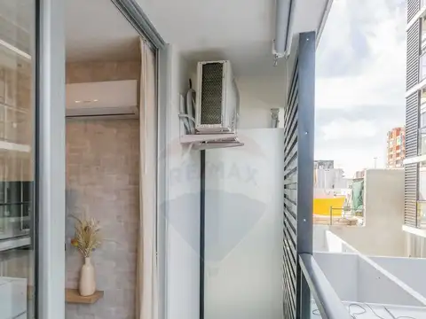 Avenida Luis Alberto de Herrera 2400