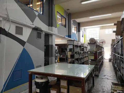 Galpon en Venta 17  mts Frente