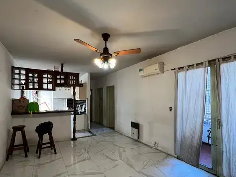 DEPARTAMENTO EN VENTA DE TRES AMBIENTES B° SAMORÉ TORRE 4C