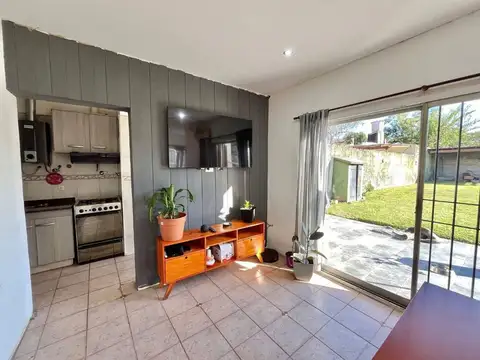 VENTA CASA 4 AMB C/ PARQUE Y PILETA AD. SOURDEAUX