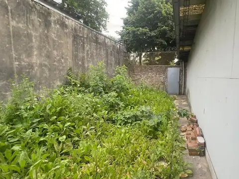 Terreno en Venta en Bernal, USD 105.000