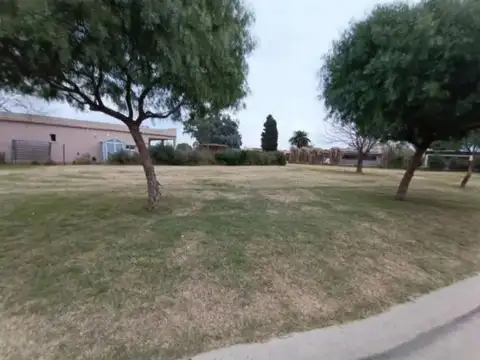 Terreno en Venta 25  mts Fondo