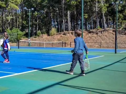 Terreno en Venta 27  mts Frente