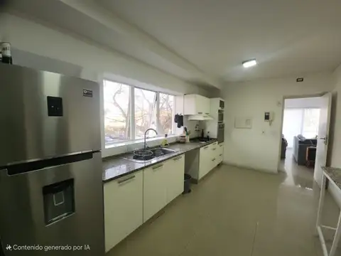 Departamento 4 ambientes con 2 baños
