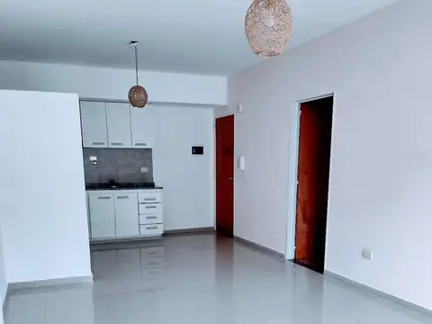 Gabriela Mistral 3100, Piso 3