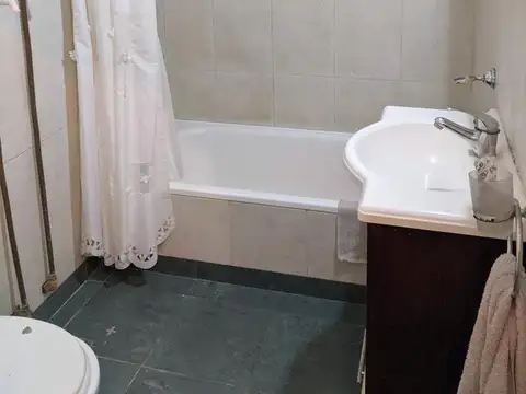 Departamento en Alquiler en Recoleta, $ 550.000