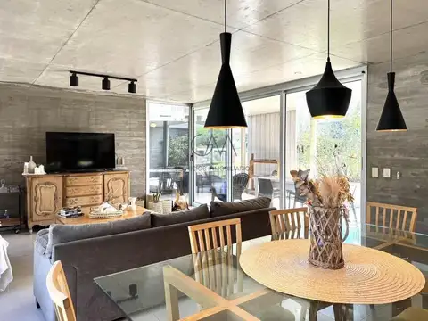 Av. Jorge Newbery 4050, B7600 Mar del Plata, Provincia de Buenos Aires, Argentina, Mar Del Plata, Buenos Aires, Argentina.