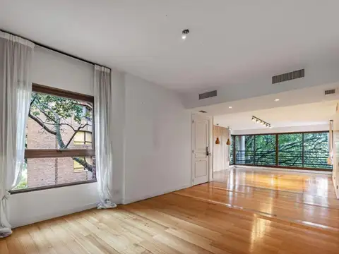 Departamento en Venta con 2 cocheras