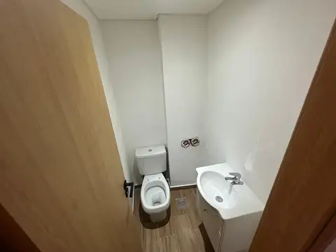 Local - Venta - Argentina, Lanús - del valle iberlucea 3185