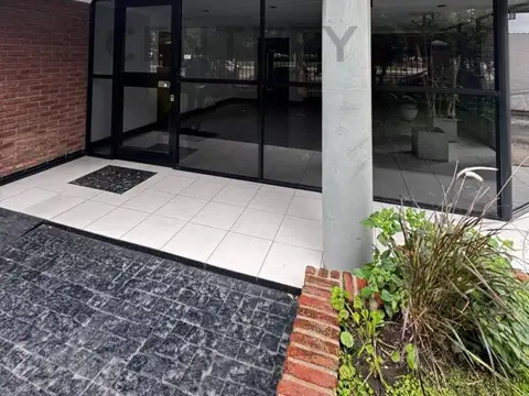 14 y 64 1500, Piso 5