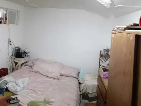 Depto Tipo Casa 4 ambientes con 2 baños