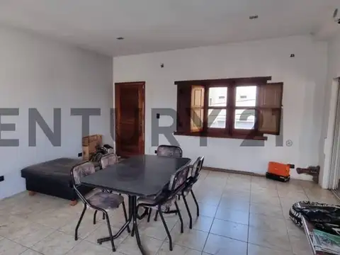 Casa en Venta en Lanus Oeste, USD 240.000