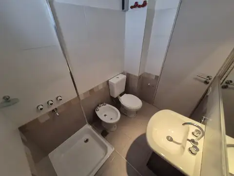 Depto Tipo Casa 2 ambientes con 1 baño