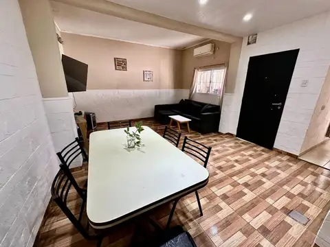 Casa en Venta en Mataderos, USD 155.000