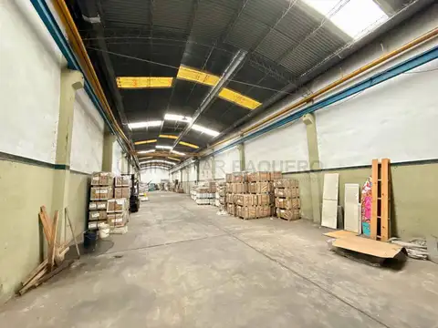 Galpon en Venta 58  mts Fondo