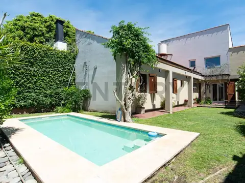 Casa en venta en La Plata APTO BANCO