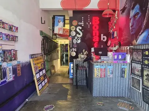 LOCAL 90 m2 CENTRO COMERCIAL CIUDADELA CON POSIBILIDAD DE VIVIENDA