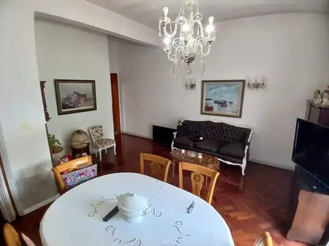 Depto Tipo Casa en Venta en Villa Crespo, USD 123.000