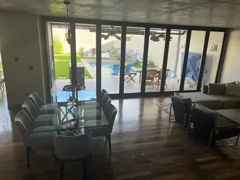 Casa en Alquiler Temporal en Martinez, USD 4.500