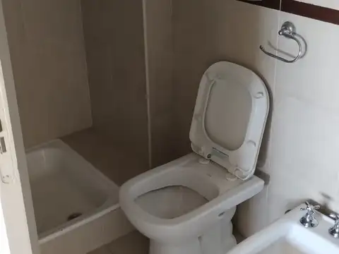 Departamento 3 ambientes con 1 baño