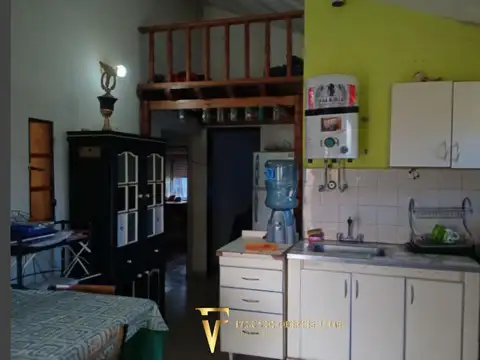 Casa 3 ambientes con 1 baño