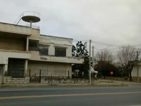 IMPORTANTE PROPIEDAD A RECICLAR EN LA FRANCIA SOBRE RUTA 19- PCIA DE CÓRDOBA-