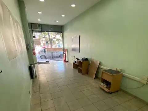 Local en Venta en Villa del Parque, USD 97.000