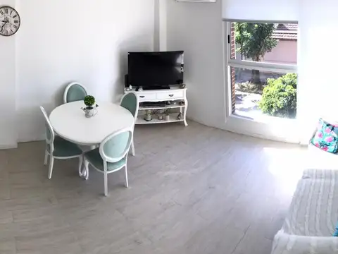 Depto Tipo Casa en Venta en Villa Luro, USD 130.000