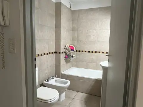 Oficina en Alquiler en Monte Castro, $ 900.000