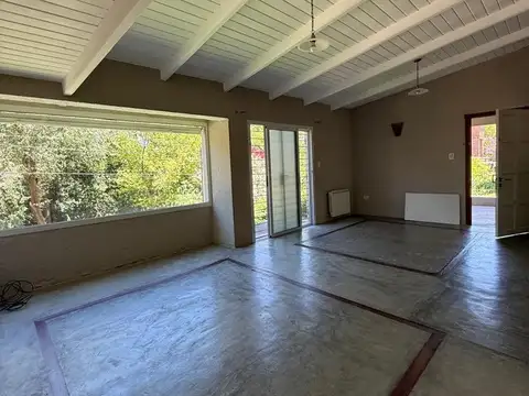 Calle Belisario Roldán 100