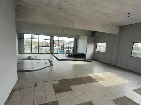 Local en Alquiler en Rafael Castillo, $ 900.000