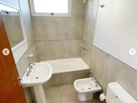 Vendo departamento de 2 dormitorios con vista al Rio
