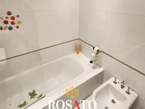 Casa 4 ambientes, Lisandro De La Torre 4400, Villa Lugano, Caba.