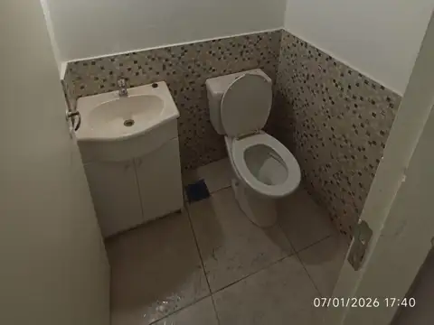 Local en Alquiler en La Plata, $ 750.000