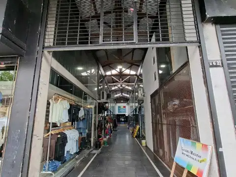 Local en Venta 40 años