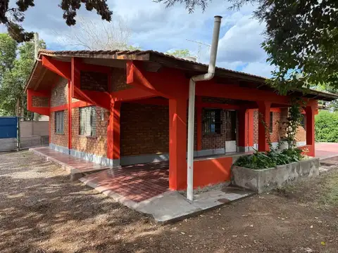 VENTA DE 2 CASAS EN TERRENO de 2.700 m2