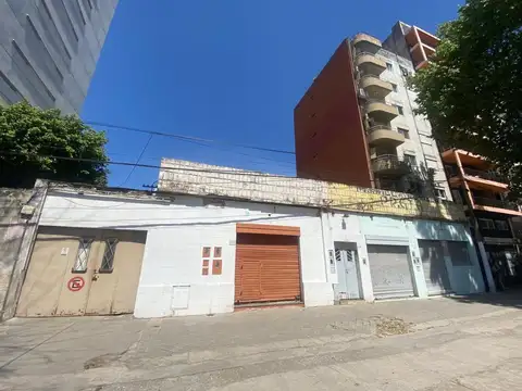 Terreno en Venta 27  mts Fondo