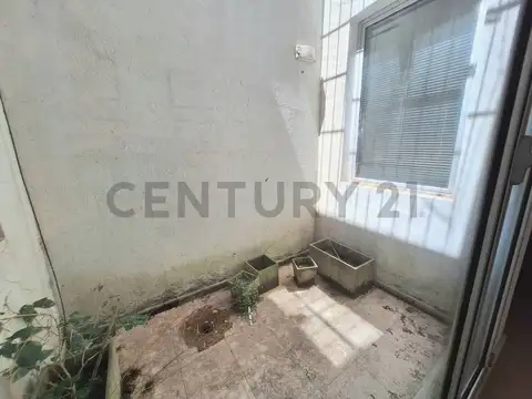 9 de Julio 3000, Piso 0