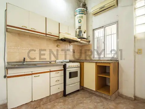Casa 3 ambientes con 2 baños