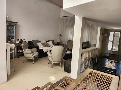 Depto Tipo Casa en Venta en La Plata, USD 112.000