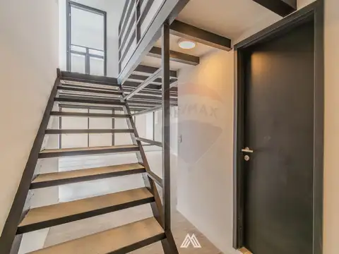 Oficina en Alquiler en Ciudad Vieja, USD 1.098